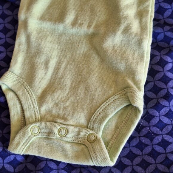 mommy's sunshine onesie - Picture 2 of 7